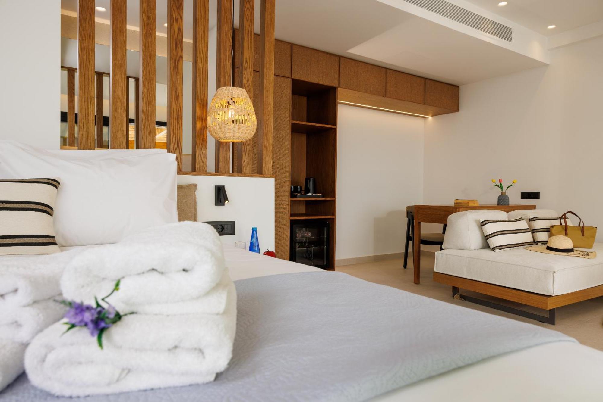 Deos Luxury Suites - Adults Only Hersonissos  Zewnętrze zdjęcie
